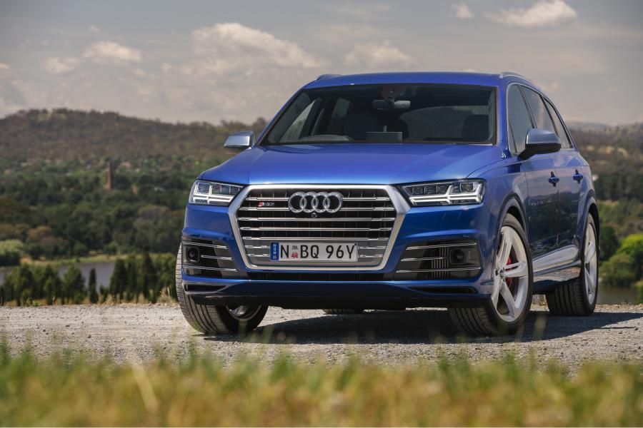  Audi SQ7 TDI (4M) 2016 года  (AU) (фото 13 из 30)